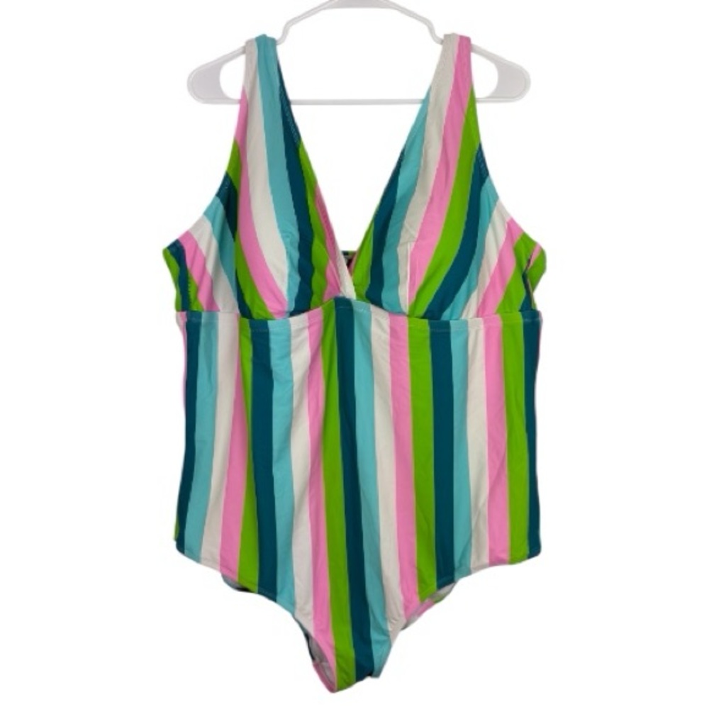 torrid Wireless Striped V-Neck One-Piece Swimsuit Palm Springs Stripe - Picture 3 of 13